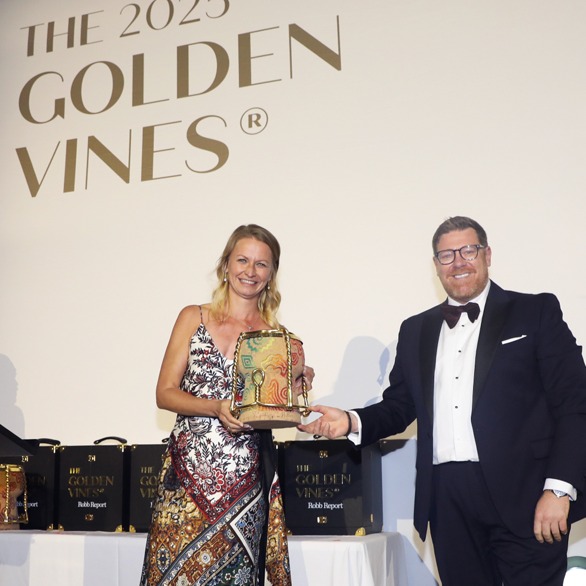 Vega Sicilia wins again! 🍇🏆For the second year in a row, Vega Sicilia has been awarded the Golden Vines Robb Report World’s Best Fine Wine Producer at the 2025 Golden Vines Awards.Managing Director Jessica Julmy accepted the award, voted on by leading wine experts from over 100 countries—an incredible recognition of excellence and heritage.We’re proud to support and supply this iconic winery here in Seychelles. A true benchmark of fine wine, now closer than ever. Vega Sicilia is available at our Retail outlet Eden Plaza, Eden Island.#archipelagowinesandspirits #vegasicilia